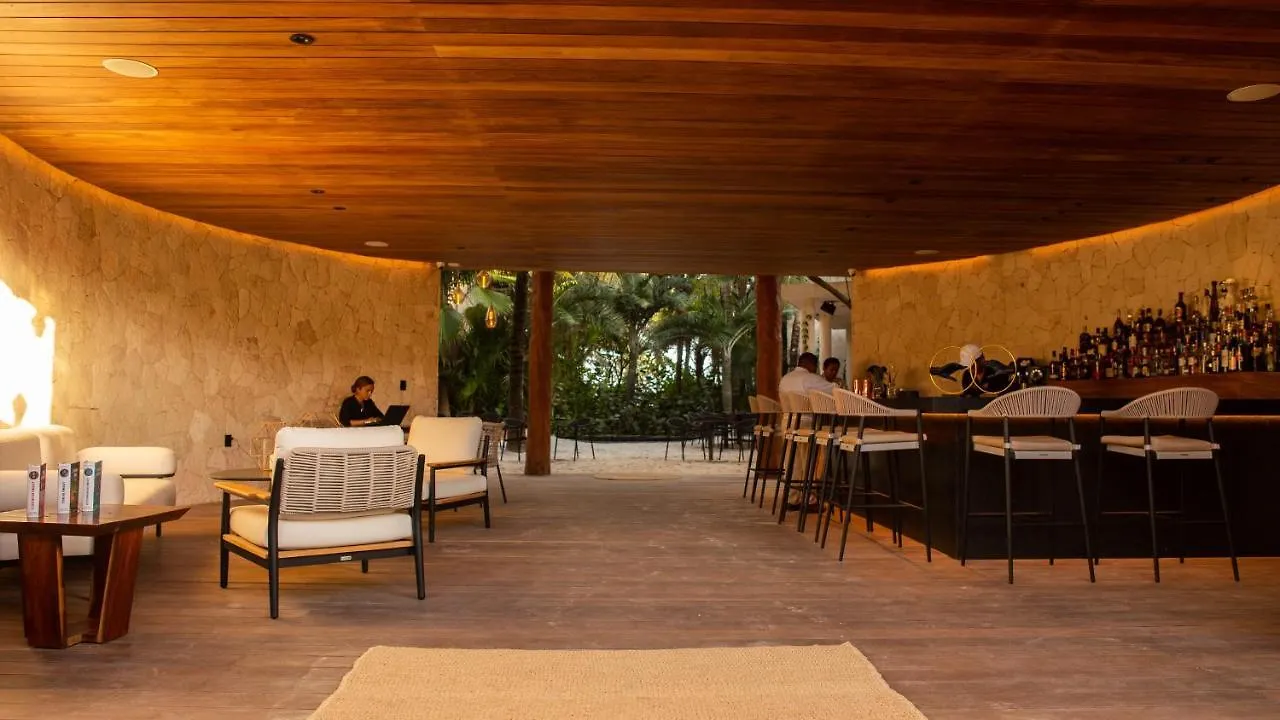 Tago Tulum By G Hotels